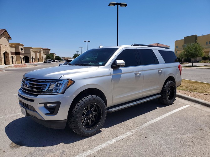 2019 Ford Expedition XLT Max Nitto Ridge Grappler 33/12.50R20 (6410)