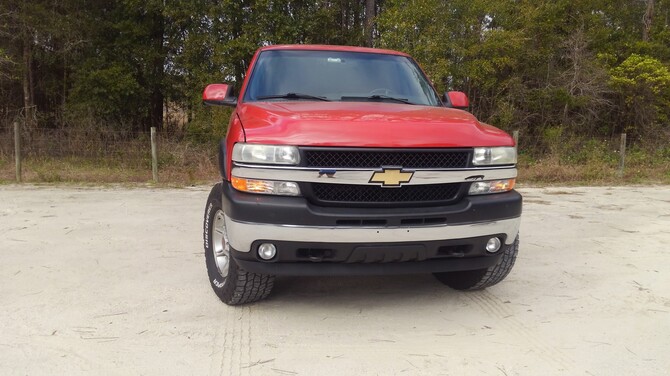 2002 Chevrolet Silverado 2500HD 4wd Cooper Discoverer AT3 XLT 315/70R17 (8864)