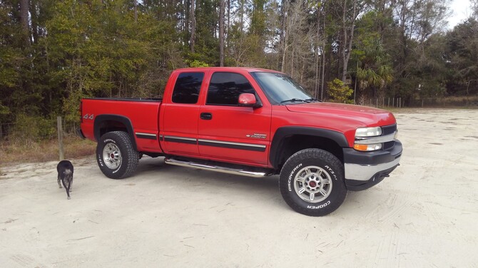 2002 Chevrolet Silverado 2500HD 4wd Cooper Discoverer AT3 XLT 315/70R17 (8865)