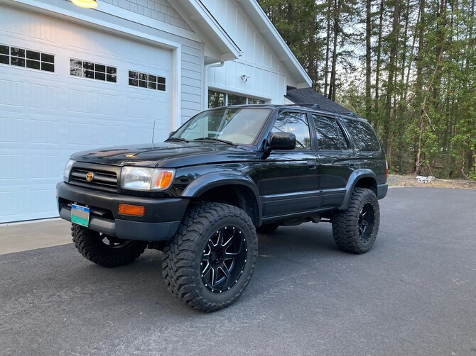 1996 Toyota 4Runner Limited 4wd Toyo Open Country M/T 35/12.50R20 (7675)