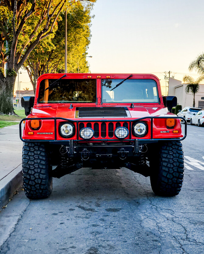 1997 Hummer H1 Base Model BFGoodrich Mud-Terrain T/A KM2 38/14.50R17 (8619)