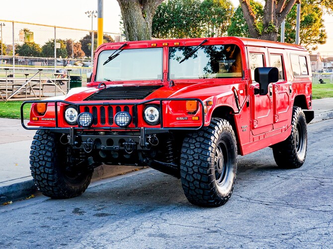 1997 Hummer H1 Base Model BFGoodrich Mud-Terrain T/A KM2 38/14.50R17 (8620)