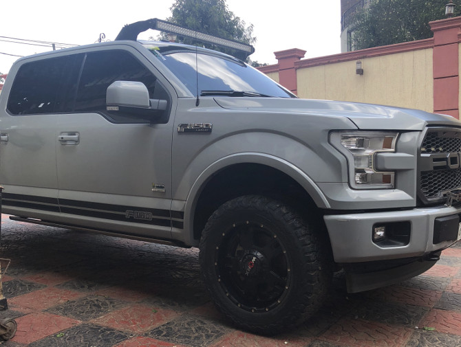 2017 Ford F150 4wd SuperCrew BFGoodrich All-Terrain T/A KO2 305/50R20 (3424)