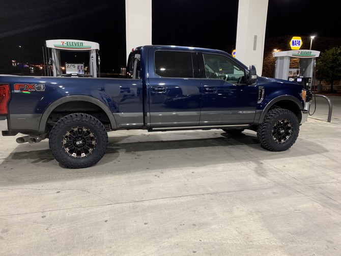 2018 Ford F250 Lariat 4wd Toyo Open Country M/T 37/12.50R20 (4076)
