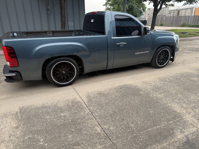 2008 GMC Sierra C1500 Regular Cab Nitto Invo 285/30R20 (8773)