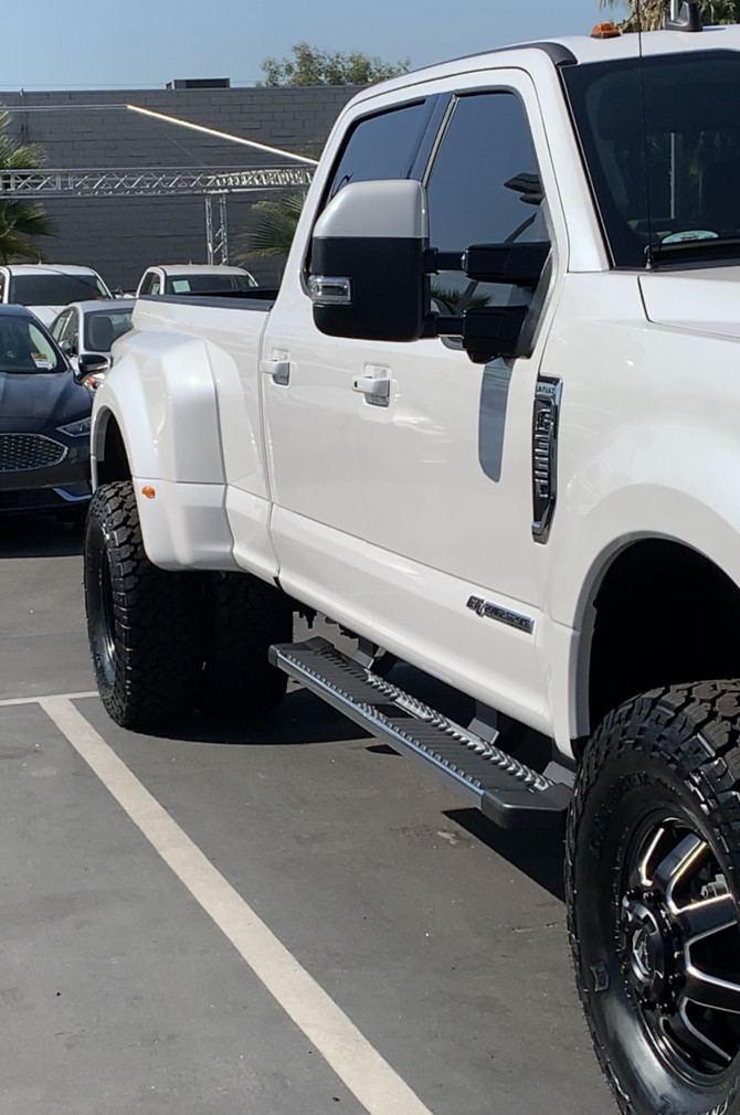 2019 Ford F350 Dually General Grabber A/T X 35/12.50R17 (5105)