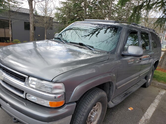 2002 Chevrolet Suburban 2500 4wd Michelin Defender LTX M/S 265/65R16 (8673)