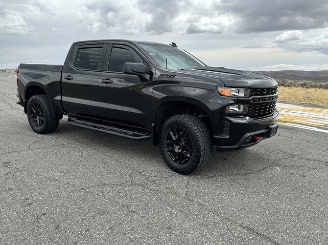 2019 Chevrolet Silverado 1500 4wd Crew Cab Cooper Discoverer AT3 XLT 35/12.50R20 (8589)