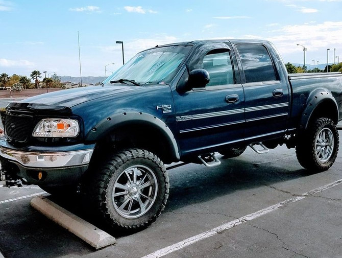 2002 Ford F150 Super Crew 4wd XLT Toyo Open Country M/T 35/12.50R20 (3257)