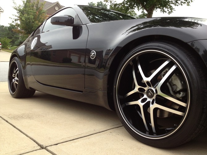 2008 Nissan 350Z Enthusiast Coupe Nitto Invo 285/30R20 (944)