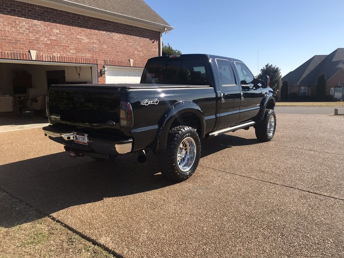 2007 Ford F350 Super Crew 4wd Toyo Open Country M/T 315/60R20 (3851)