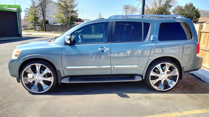 2012 Nissan Armada Platinum BFGoodrich Baja T/A 275/55R28 (8698)