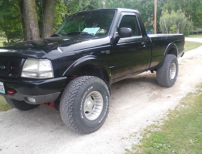 1999 Ford Ranger 4wd XLT BFGoodrich All-Terrain T/A KO 33/12.50R15 (461)