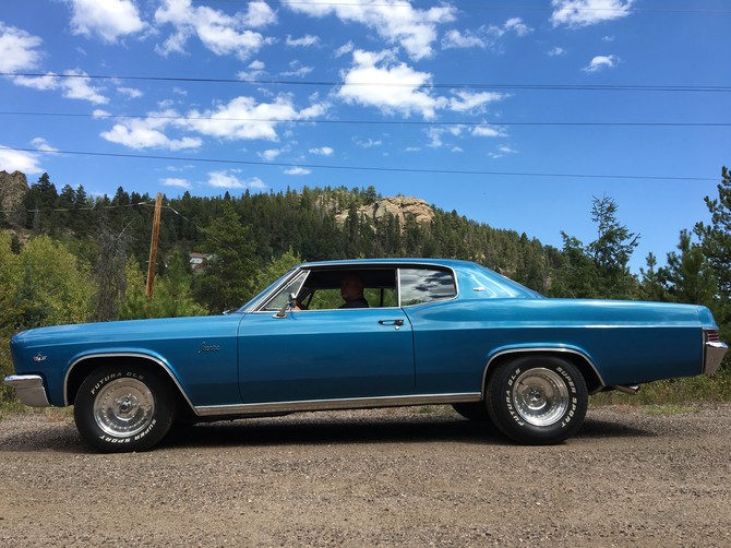 1966 Chevrolet  Caprice Coupe BFGoodrich Radial T/A 275/60R15 (4418)