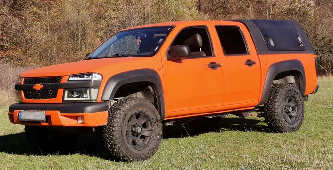 2005 Chevrolet Colorado LS Crew Cab 4wd Z71 Off-Road Package COMFORCER  CF 3000 265/70R17 (9099)