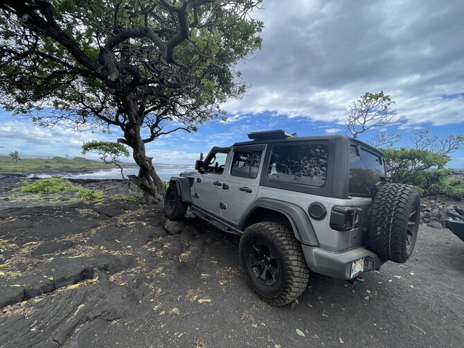 2019 Jeep Wrangler Unlimited Sport S BFGoodrich Mud-Terrain T/A KM3 35/12.50R17 (8481)