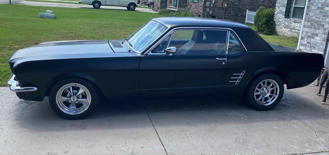 1966 Ford Mustang 5-Lug Toyo Proxes R888R 235/40R17 (8981)