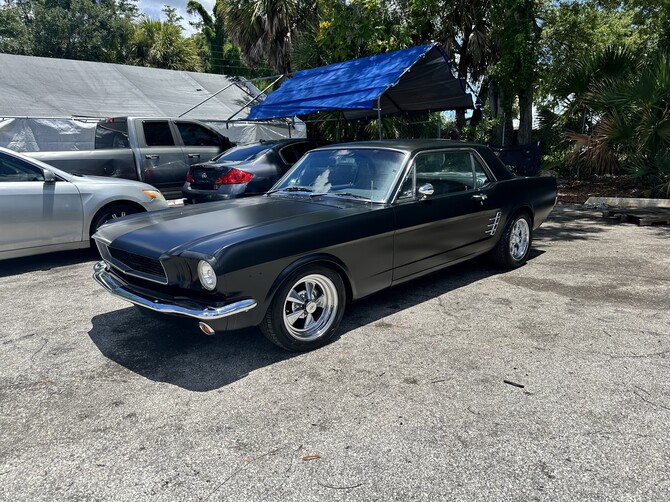 1966 Ford Mustang 5-Lug Toyo Proxes R888R 235/40R17 (8982)