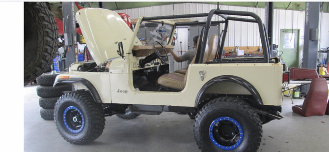 1986 Jeep CJ-7 Renegade BFGoodrich All-Terrain T/A KO3 315/75R16 (8610)