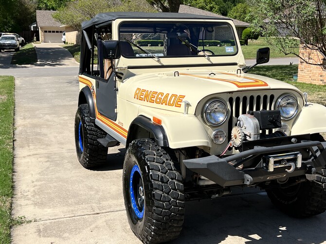 1986 Jeep CJ-7 Renegade BFGoodrich All-Terrain T/A KO3 315/75R16 (8612)