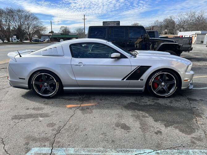 2013 Ford Mustang GT Coupe Brembo Brakes Michelin Pilot Sport All Season 4 285/35R20 (8371)