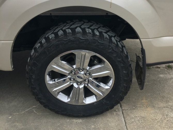 2018 Ford F150 4wd SuperCrew Mastercraft Courser MXT 305/55R20 (3931)