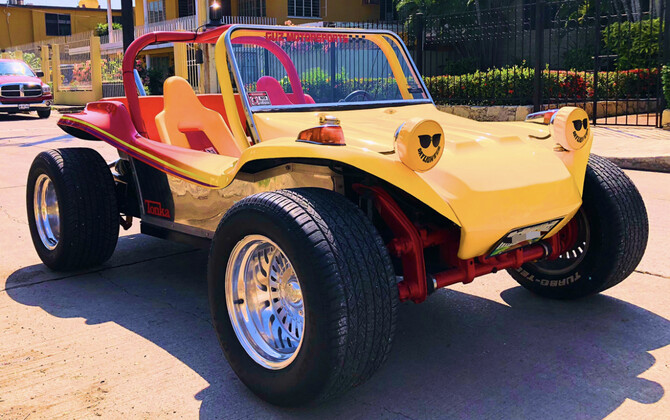 1975 Volkswagen Beetle Base Model BFGoodrich Radial T/A 295/50R15 (8884)
