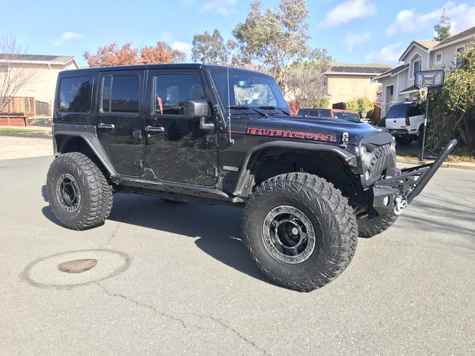 Esorb's 2017 Jeep Wrangler Unlimited Rubicon