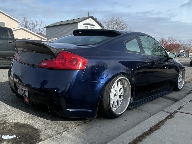 2004 Infiniti G35 Coupe 6-Speed Bridgestone Alenza A/S 02 RFT 235/35R19 (8759)