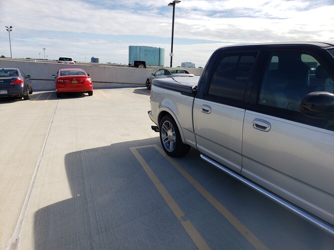 2003 Ford F150 Harley Davidson Continental ExtremeContact DWS 06 275/45R20 (8577)