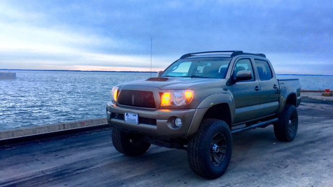 2010 Toyota Tacoma Double Cab 4wd Falken Wild Peak A/T 35/12.50R18 (1356)