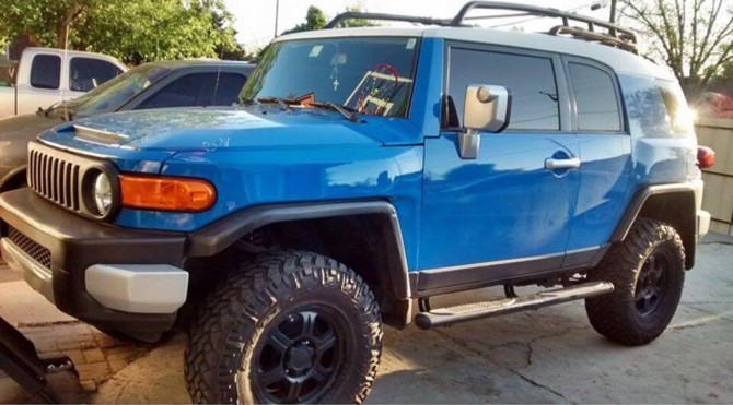 2008 Toyota FJ Cruiser Base Model Nitto Trail Grappler M/T 285/70R17 (1102)