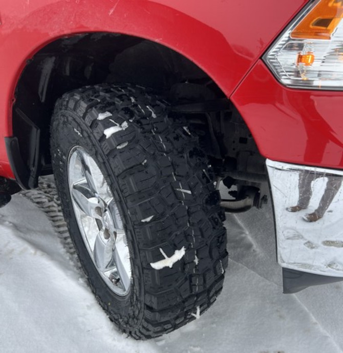 2019 Ram 1500 Classic Big Horn Kenda Klever M/T 2 295/65R20 (8920)