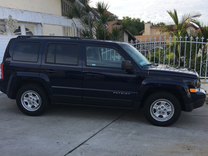 2016 Jeep Patriot Sport Bridgestone Dueler H/T D689 225/60R17 (2186)