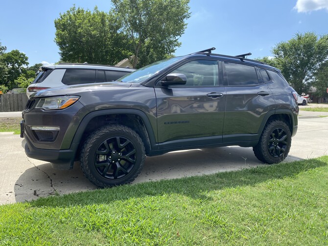 2020 Jeep Compass Altitude Yokohama Geolandar M/T G003 225/65R17 (8770)