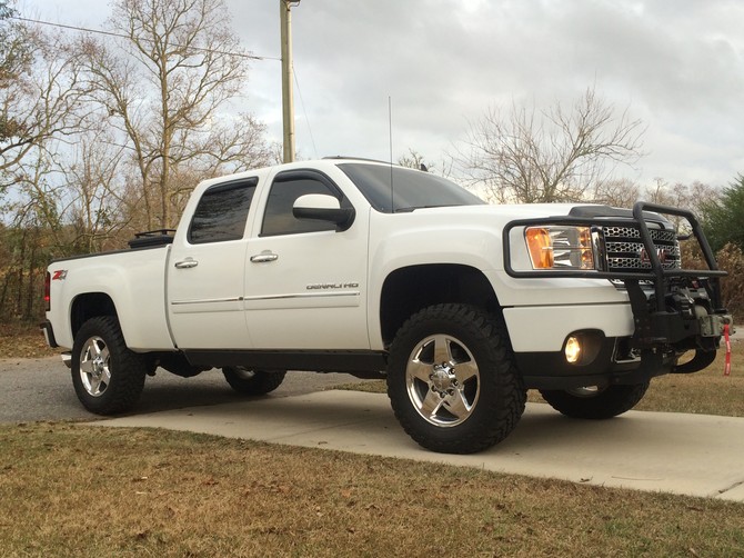 2011 GMC Sierra 2500 HD 4wd Crew Cab Toyo Open Country M/T 295/65R20 (700)