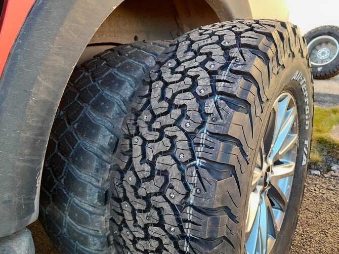 2019 Mitsubishi  L200 Dualcab BFGoodrich All-Terrain T/A KO2 285/70R17 (8758)