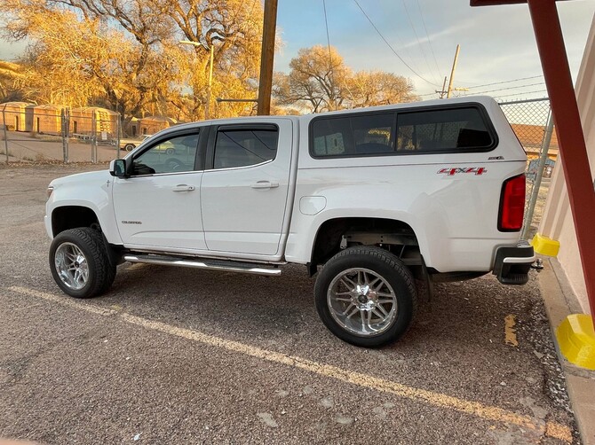 2019 Chevrolet Colorado LT General Grabber UHP 295/50R20 (7953)