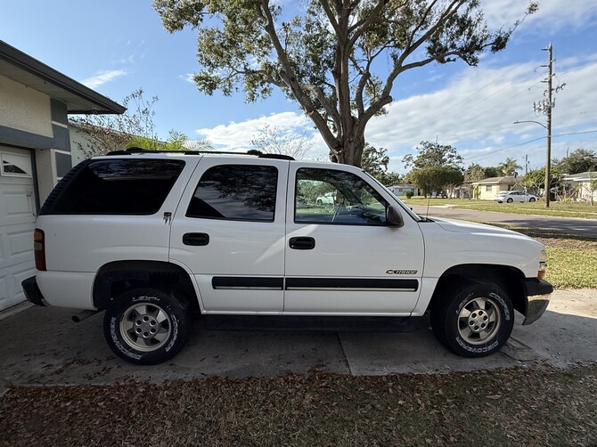 2001 Chevrolet Tahoe 2wd New Cooper Discoverer AT3 XLT 285/70R16 (8935)