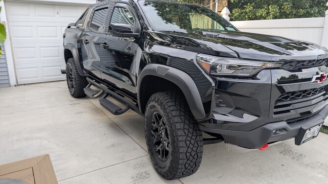 2026 Chevrolet Colorado ZR2 Goodyear Wrangler M/T 265/70R17 (9106)