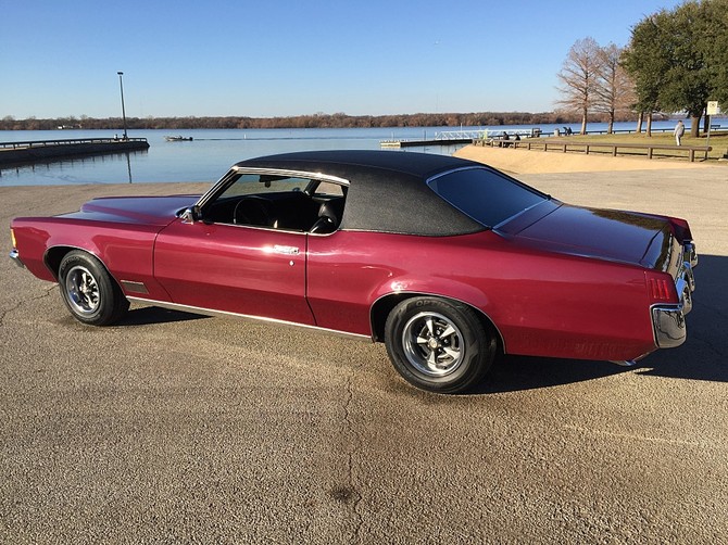 1970 Pontiac Grand Prix Model J Cooper Cobra Radial GT 215/70R15 (3085)