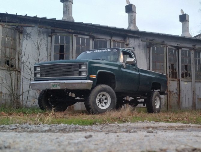 1982 Chevrolet K20 4wd Pick-up BFGoodrich All-Terrain T/A KO 35/12.50R16.5 (2143)