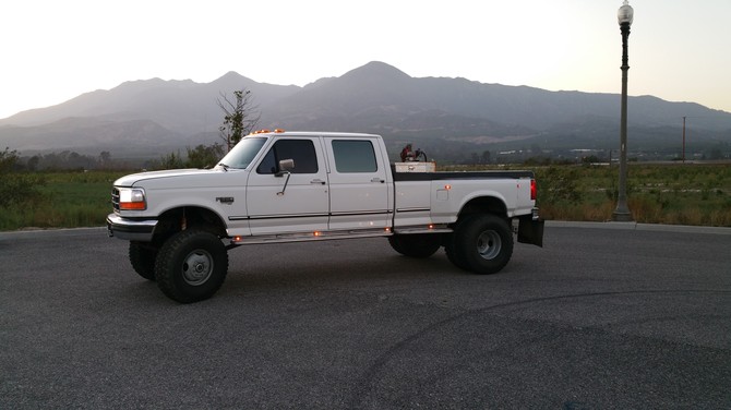 1997 Ford F350 4wd Super Duty Goodyear Wrangler M/T 37/12.50R16.5 (2723)