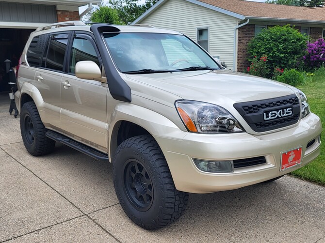 2007 Lexus GX 470 Mickey Thompson Baja Boss A/T 285/70R17 (8441)