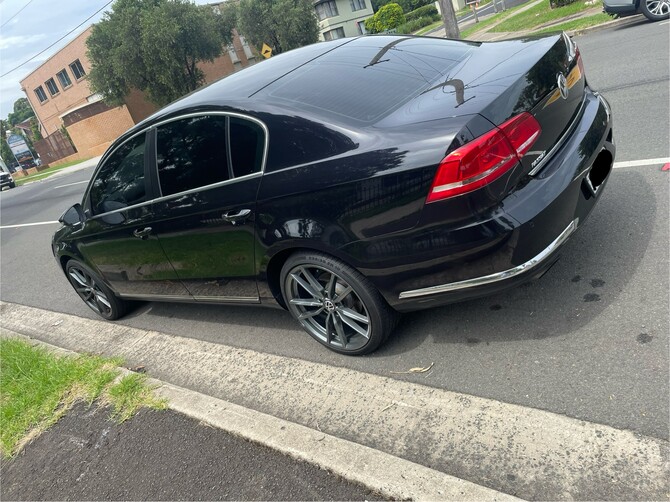 2014 Volkswagen Passat Sport 1.8T Bridgestone Turanza Serenity Plus 235/40R19 (8414)