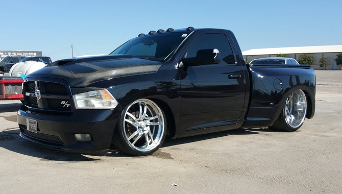 1169 2012 Ram 1500 Sport R T lgthumb