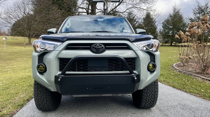2022 Toyota 4Runner Trail Edition Falken Wildpeak A/T3W 285/70R17 (8732)