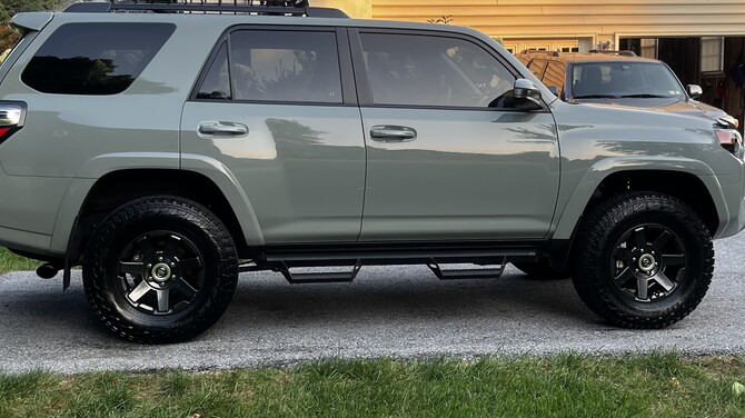 2022 Toyota 4Runner Trail Edition Falken Wildpeak A/T3W 285/70R17 (8733)
