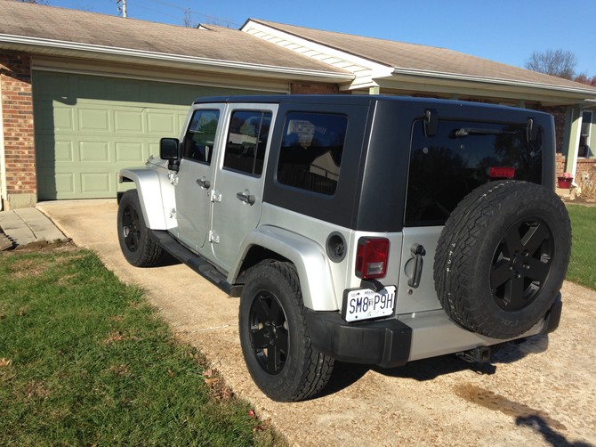 2008 Jeep Wrangler Unlimited Sahara Falken Wild Peak A/T 265/70R18 (1136)