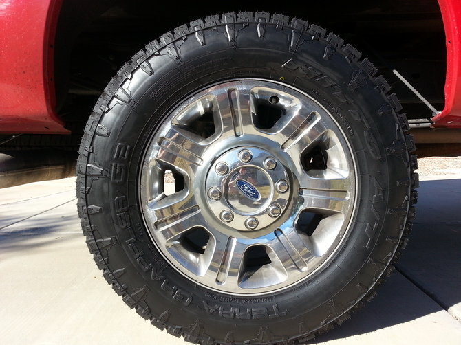 2012 Ford F350 Lariat Crew Cab 4X4 Nitto Terra Grappler G2 275/65R20 (208)